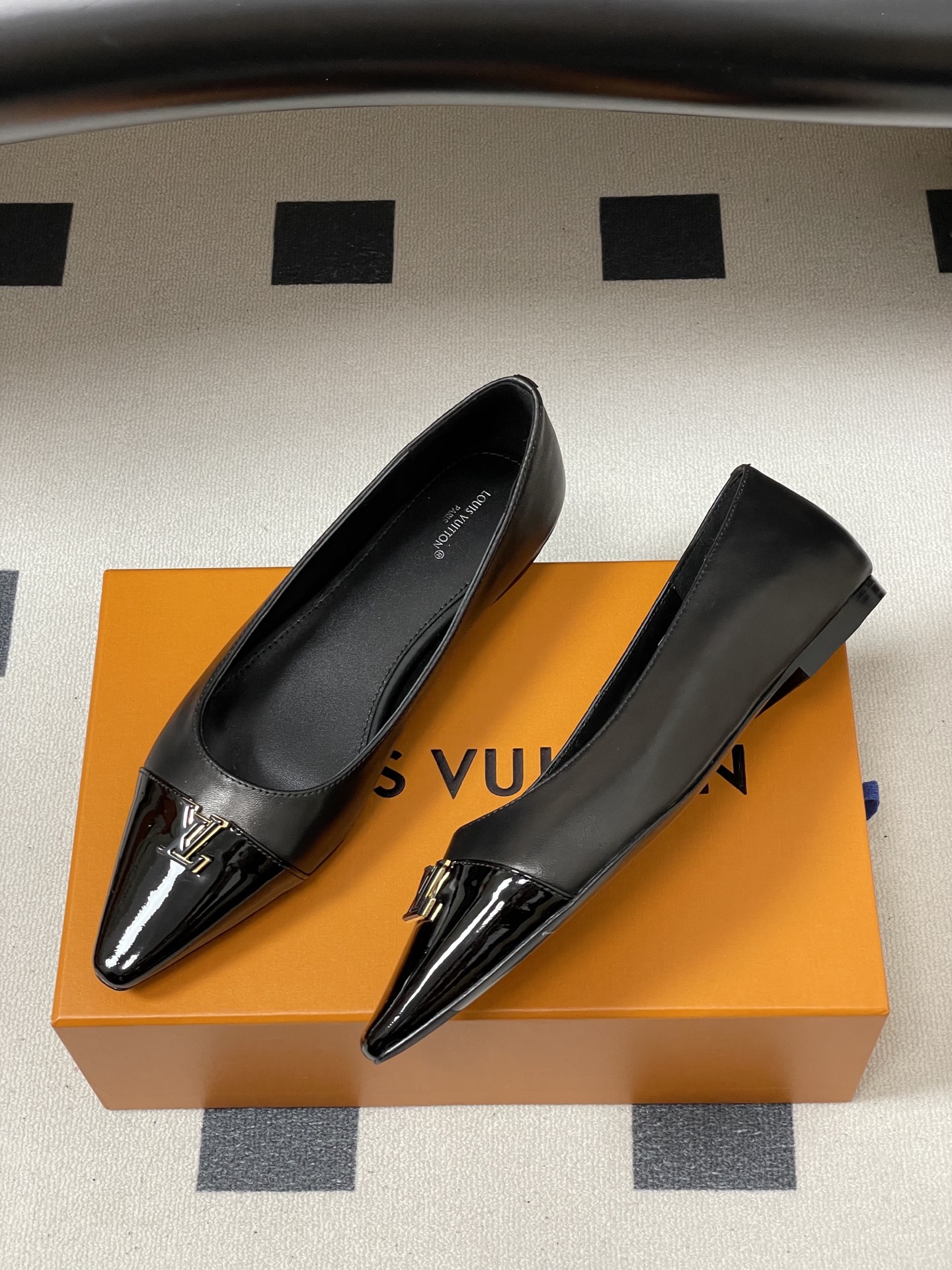 Women's high heels